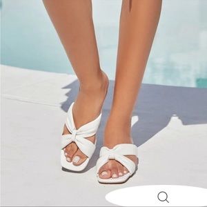 VICI Cherie Square Toe Faux Leather Sandal NWOT